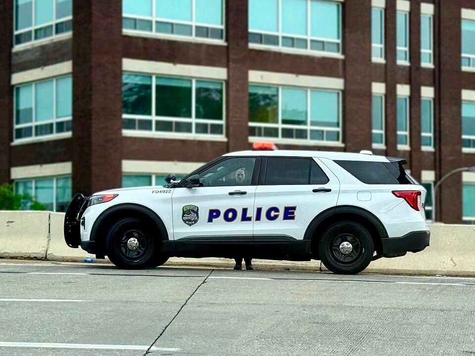 Delaware_River_Port_Authority_Police_Department_Ford_Police_Interceptor_Utility_on_patrol